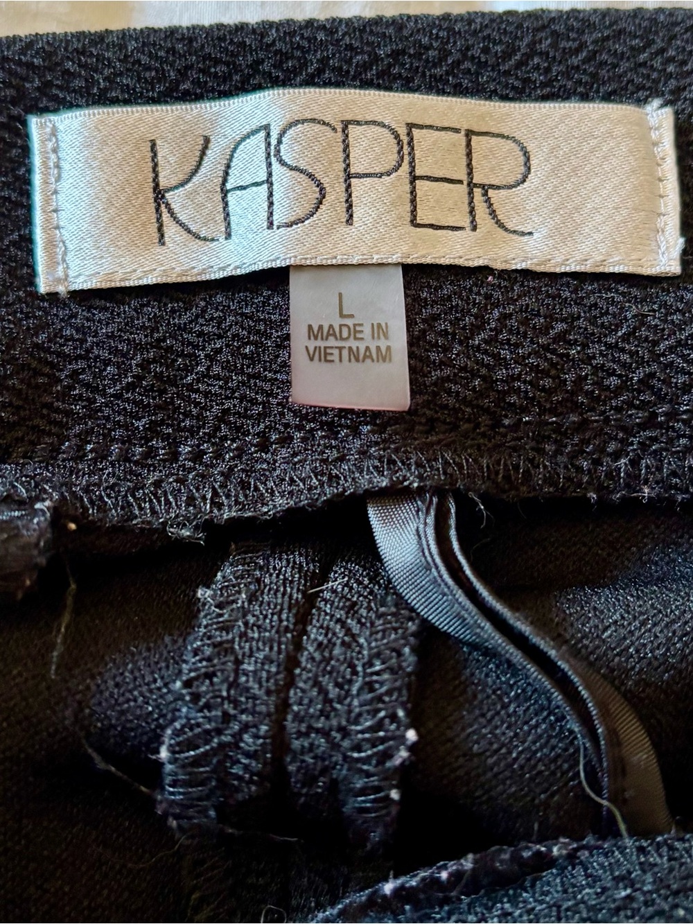 Kasper Black Women's Pants with Elastic Waistband size Large - Picture 4 of 5